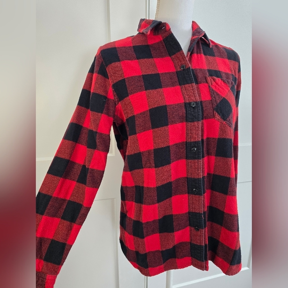 Madewell Red and Black Plaid Button-Up Shirt - Picture 3 of 6